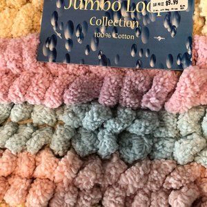 Brand New Beautiful Jumbo Loop Pastel Rug